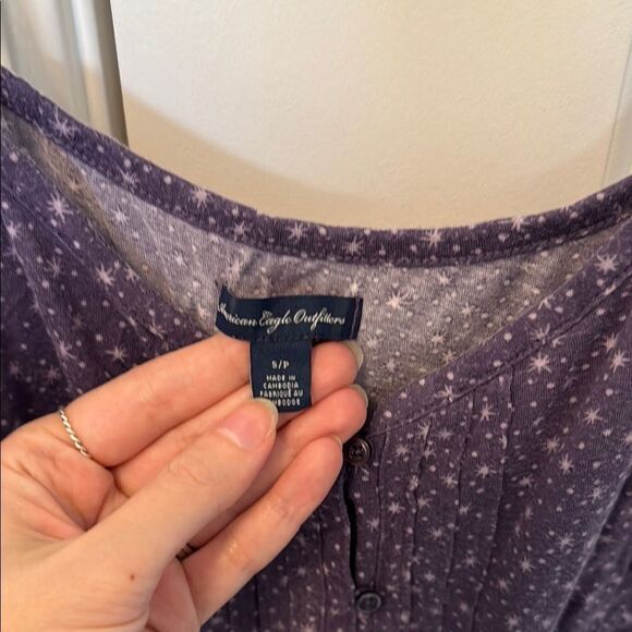 American Eagle Outfitters Purple Buttoned Spaghetti Strap Tank - Picture 3 of 4